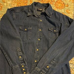 Wrangler Blue Denim Casual Button Down Shirt